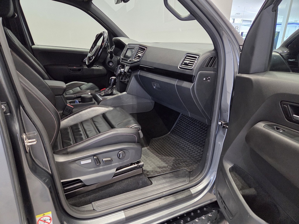Volkswagen Amarok JSO746
