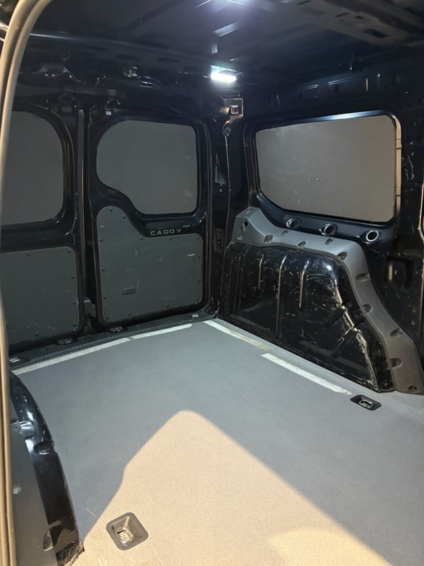 Volkswagen Caddy Cargo JTR00E