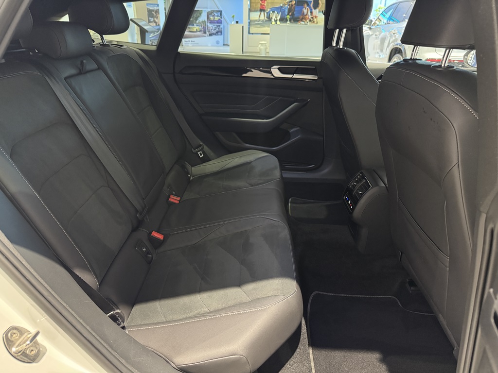 Volkswagen Arteon Shooting Brake JUC88D