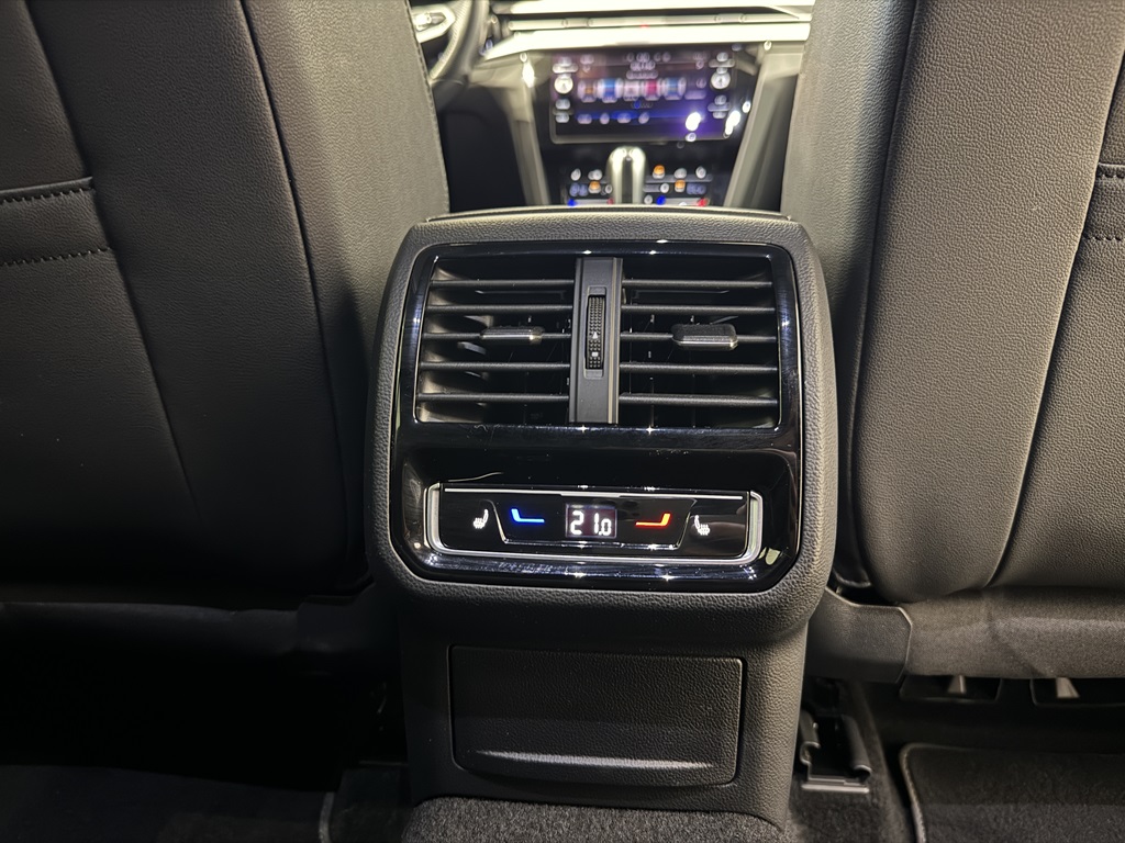 Volkswagen Arteon Shooting Brake JUC88D