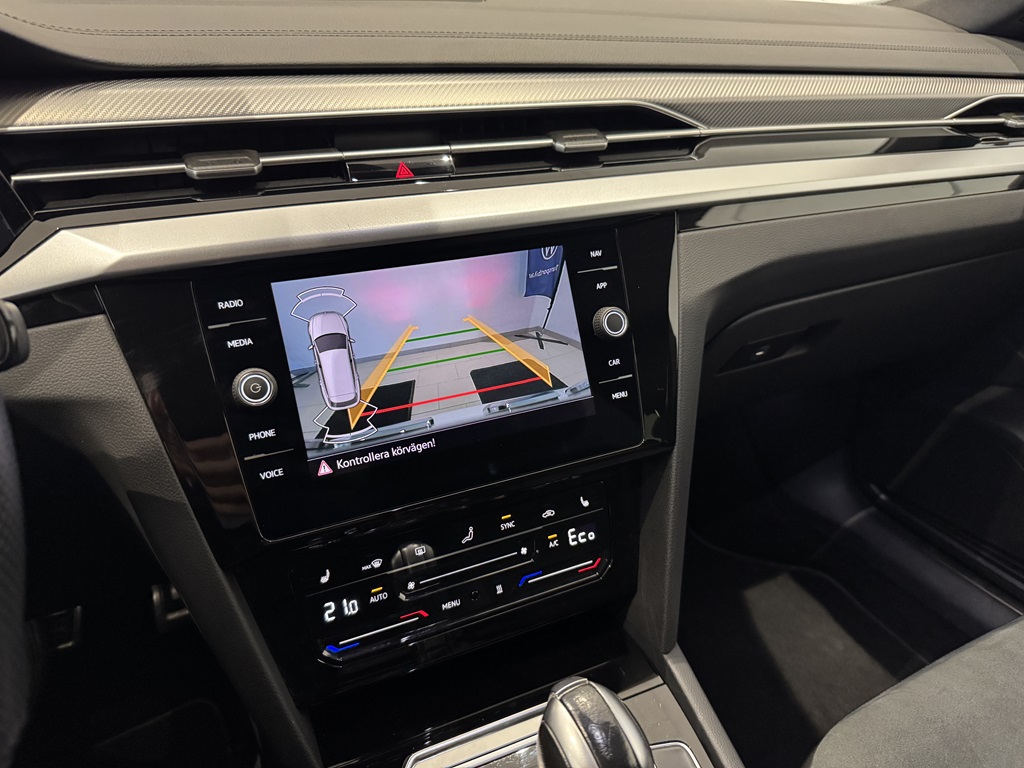 Volkswagen Arteon Shooting Brake JUC88D