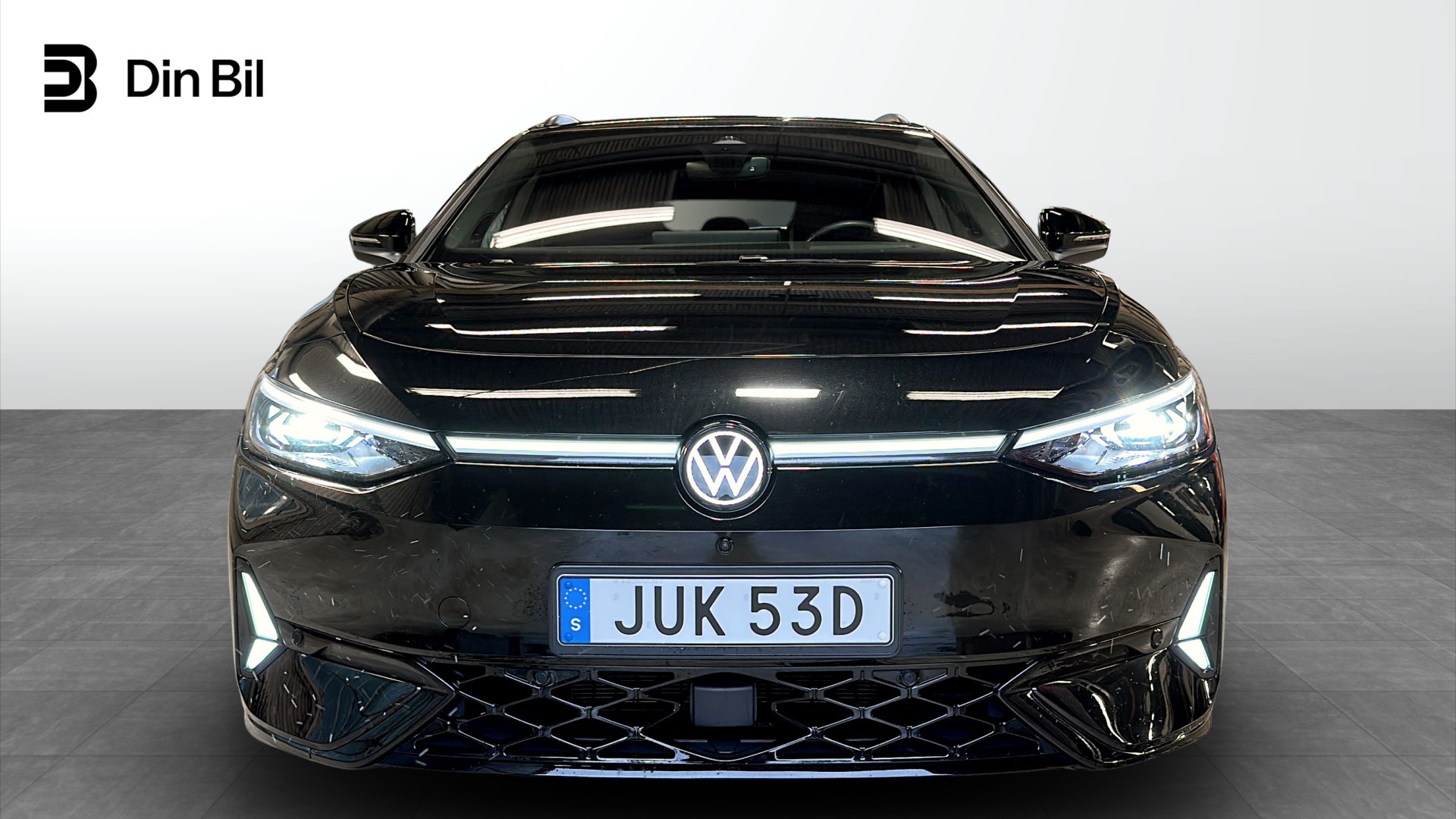 Volkswagen ID.7 Tourer JUK53D