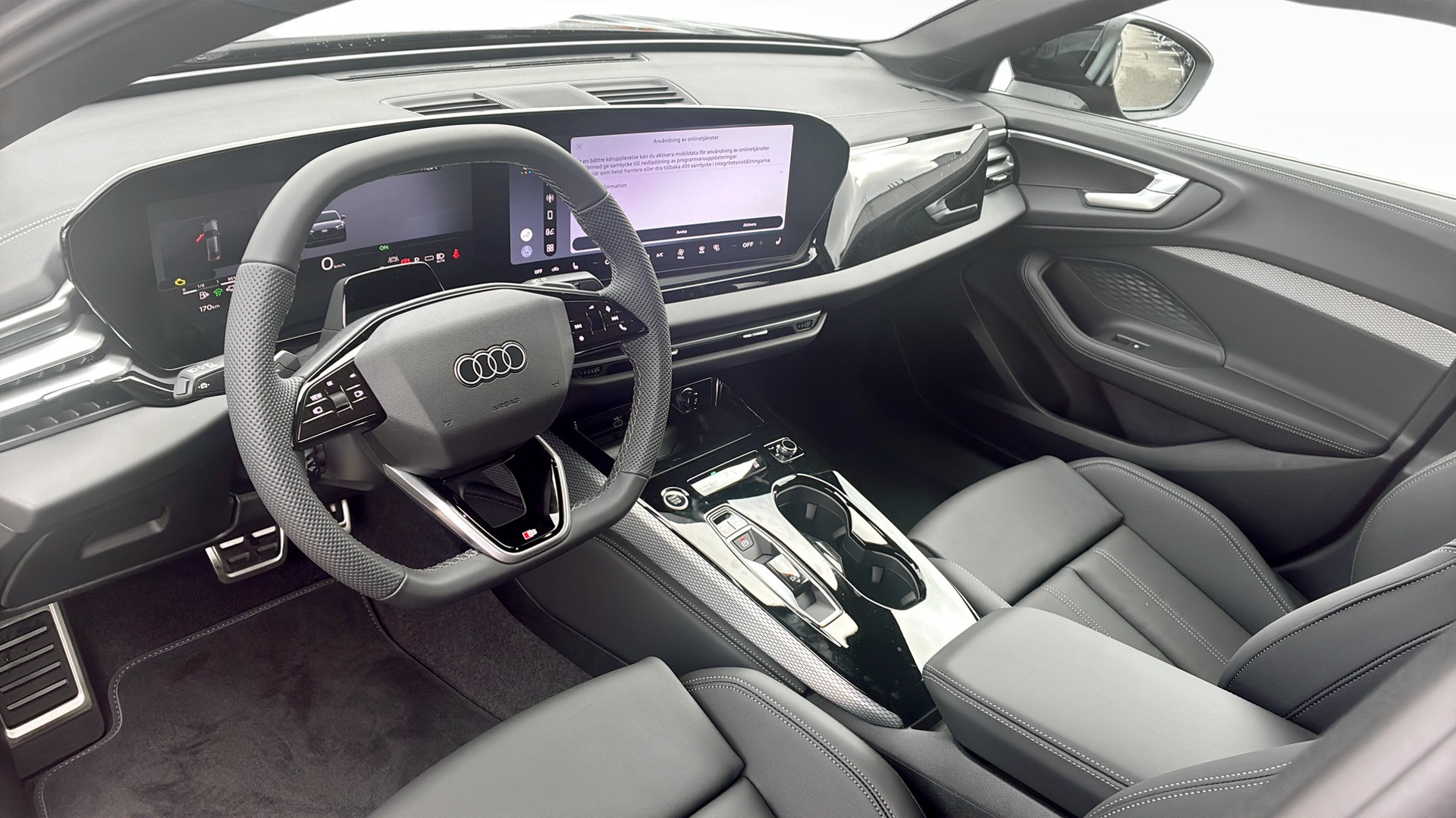 Audi A5 Sedan JUR04R
