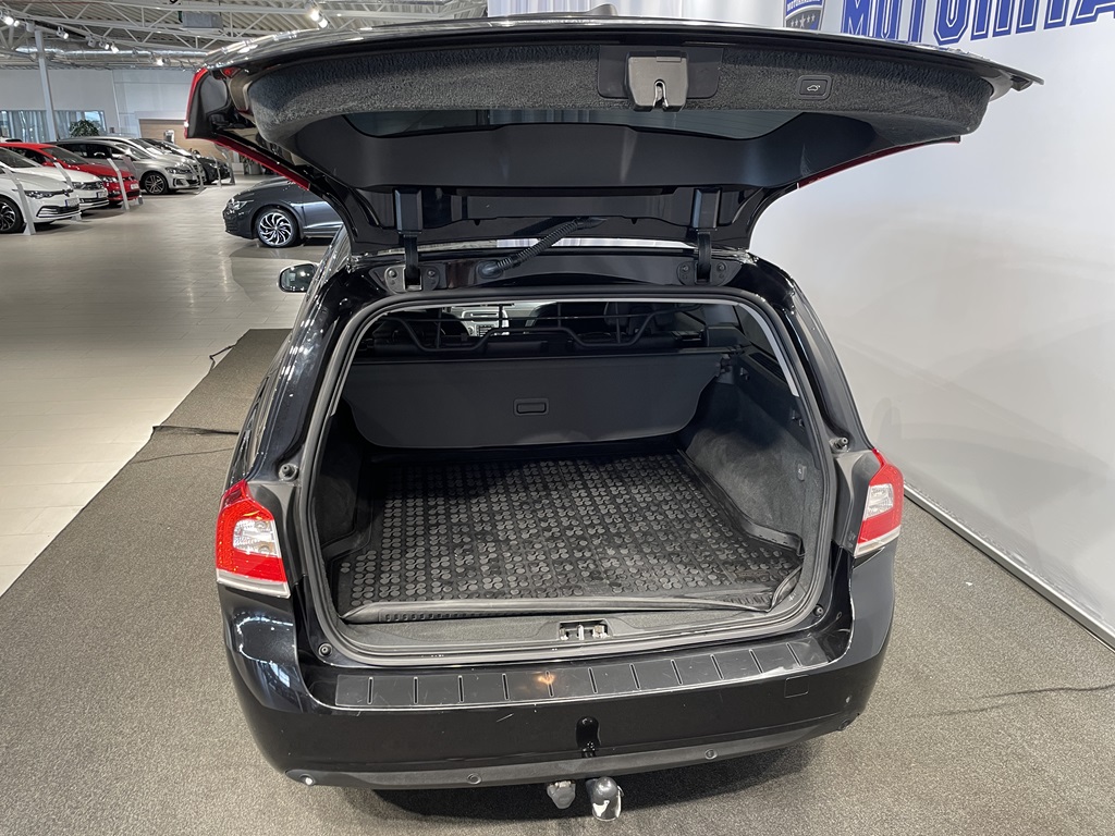 Volvo V70 JUY727