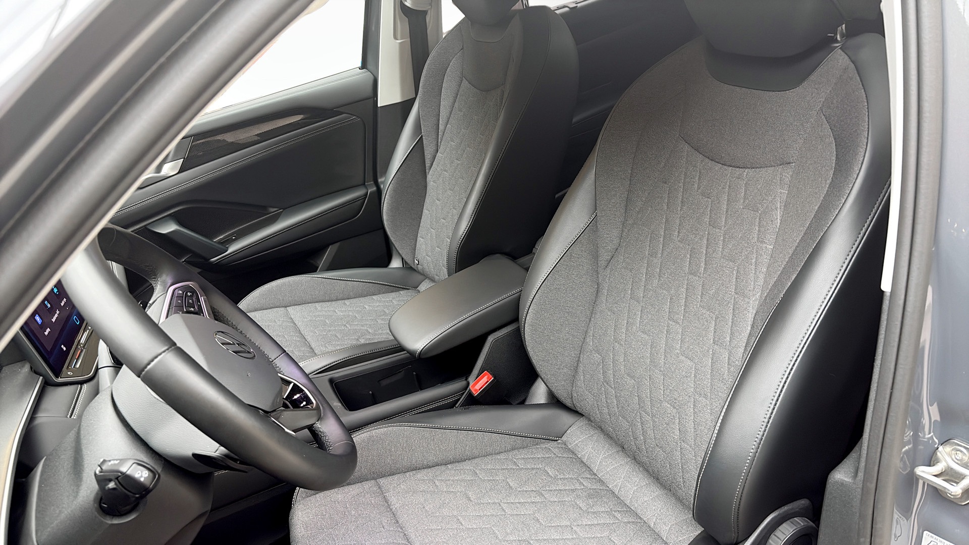 Volkswagen Tayron JWB09W