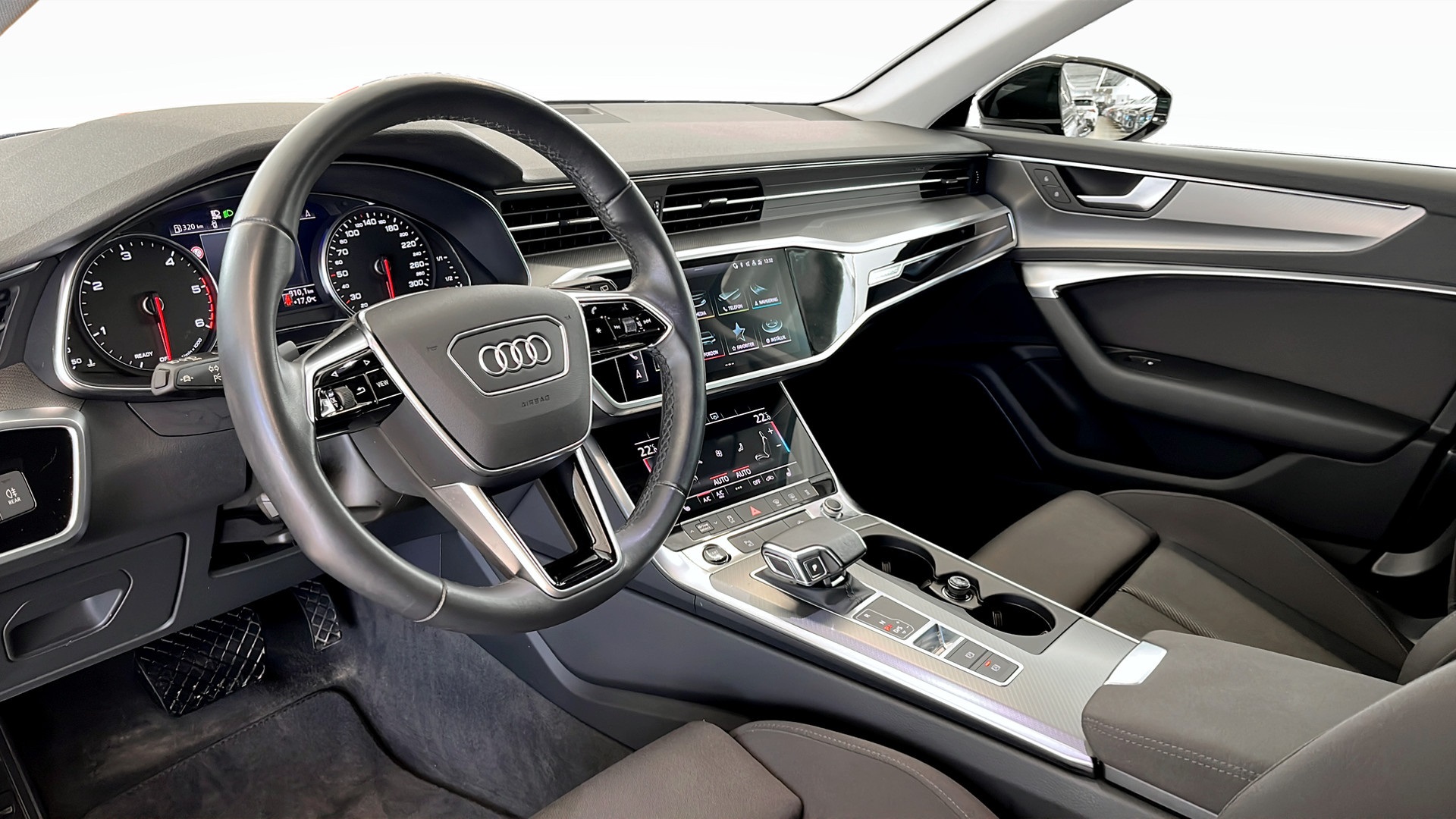 Audi A6 Avant JWS79B