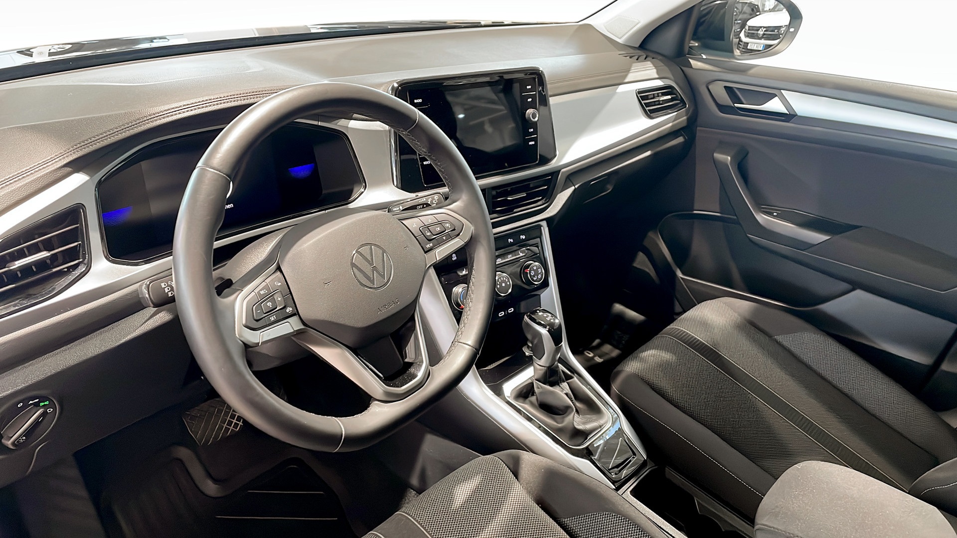 Volkswagen T-Roc JXF15Z