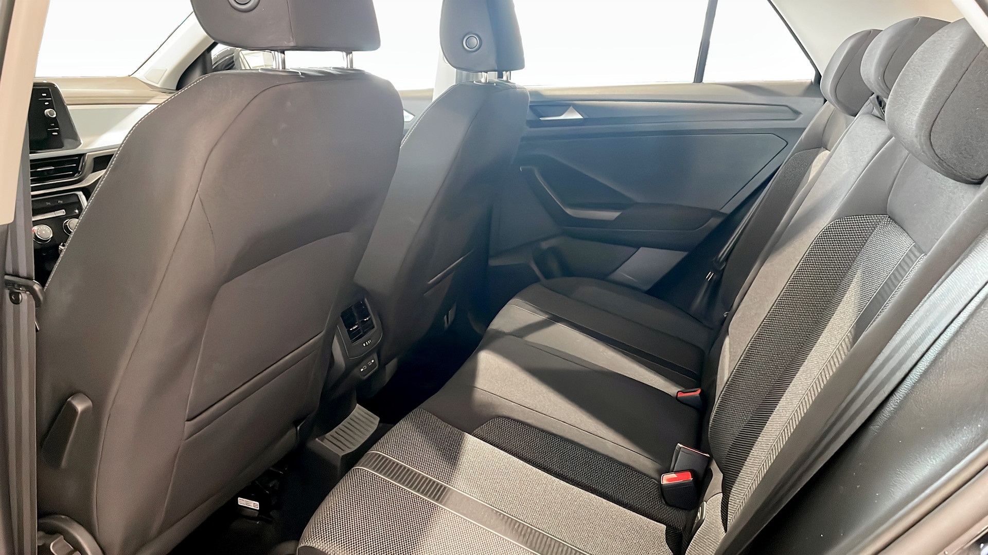 Volkswagen T-Roc JXF15Z