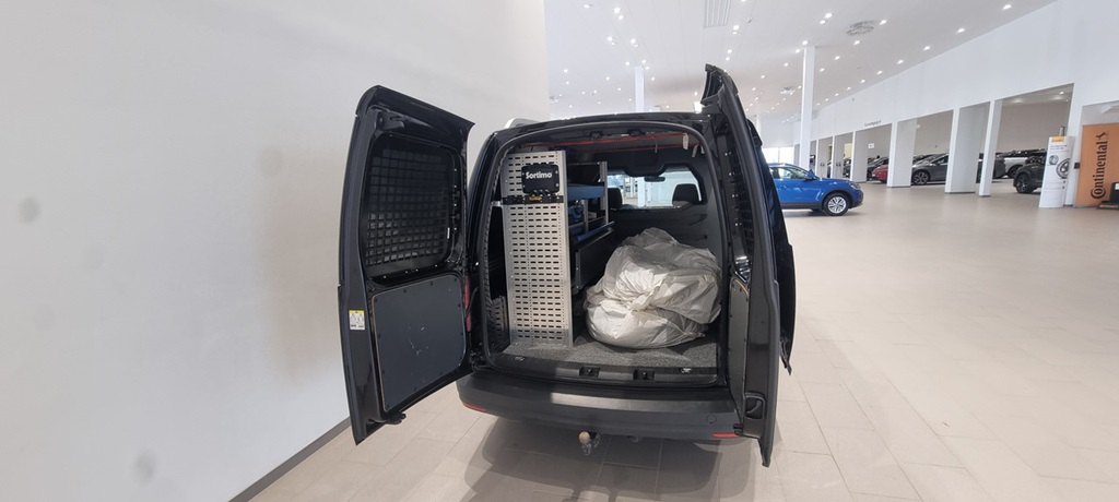 Volkswagen Caddy Maxi Skåp JXY220