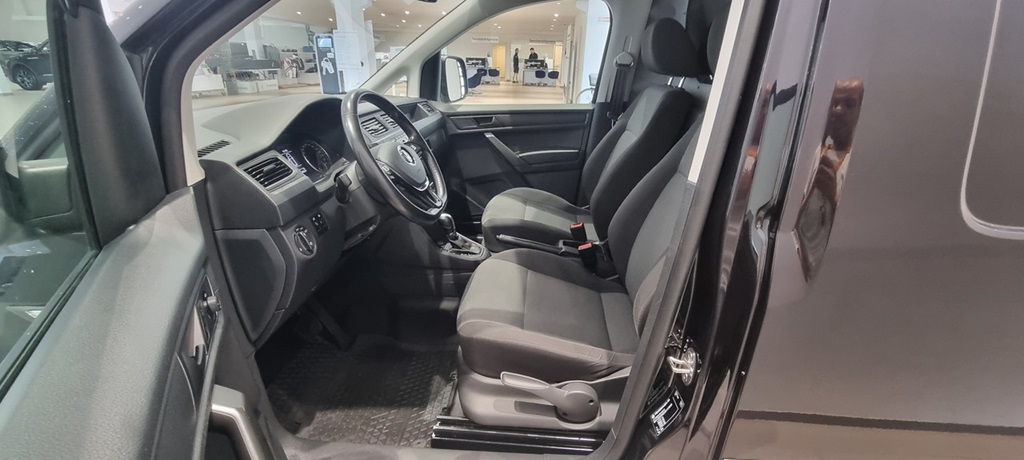 Volkswagen Caddy Maxi Skåp JXY220
