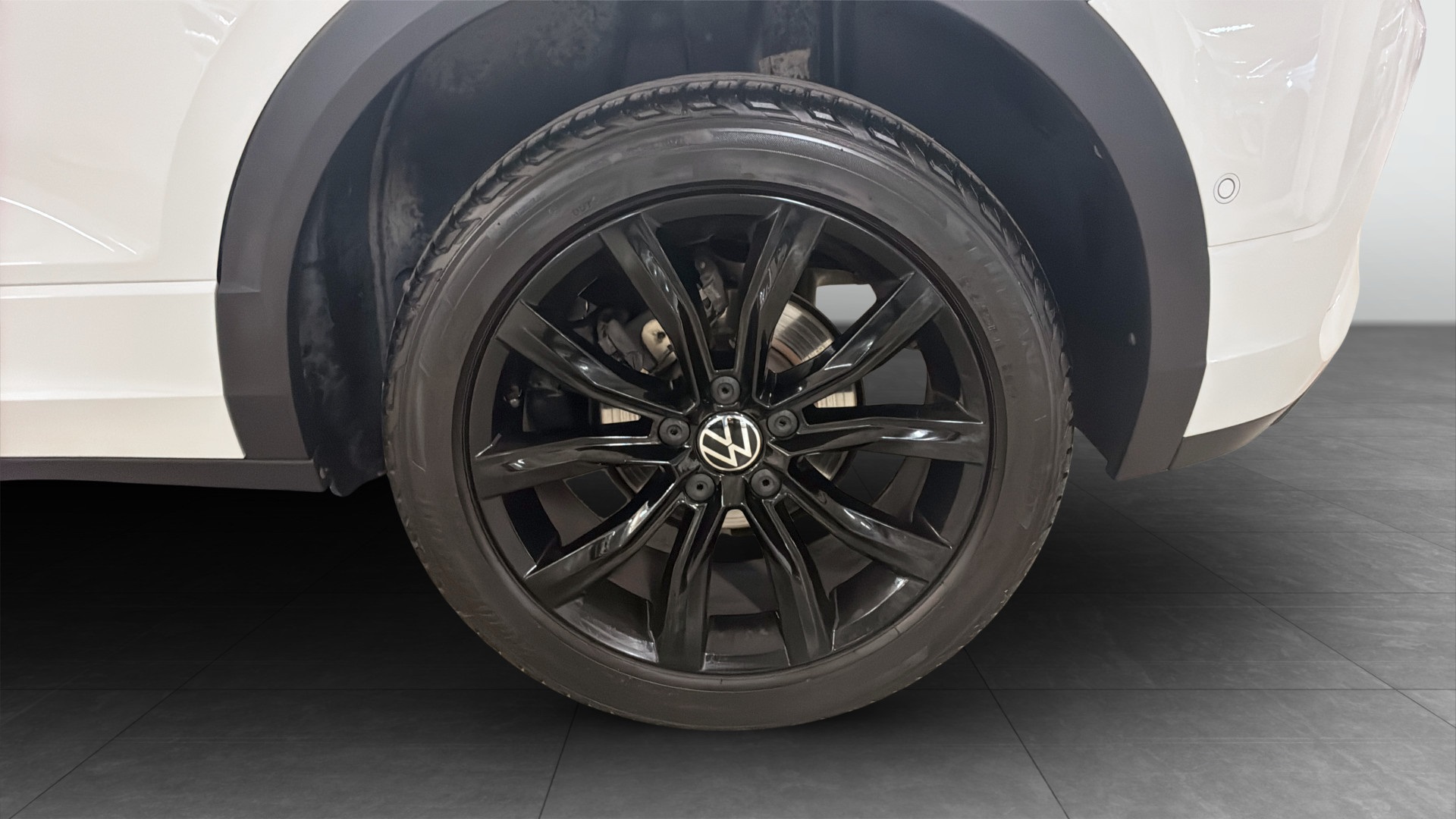 Volkswagen T-Roc JYF52W
