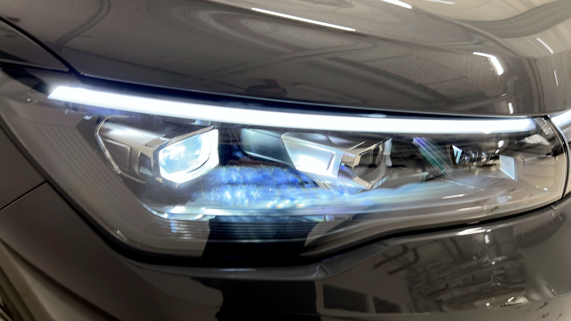Volkswagen Tiguan JYH80Z