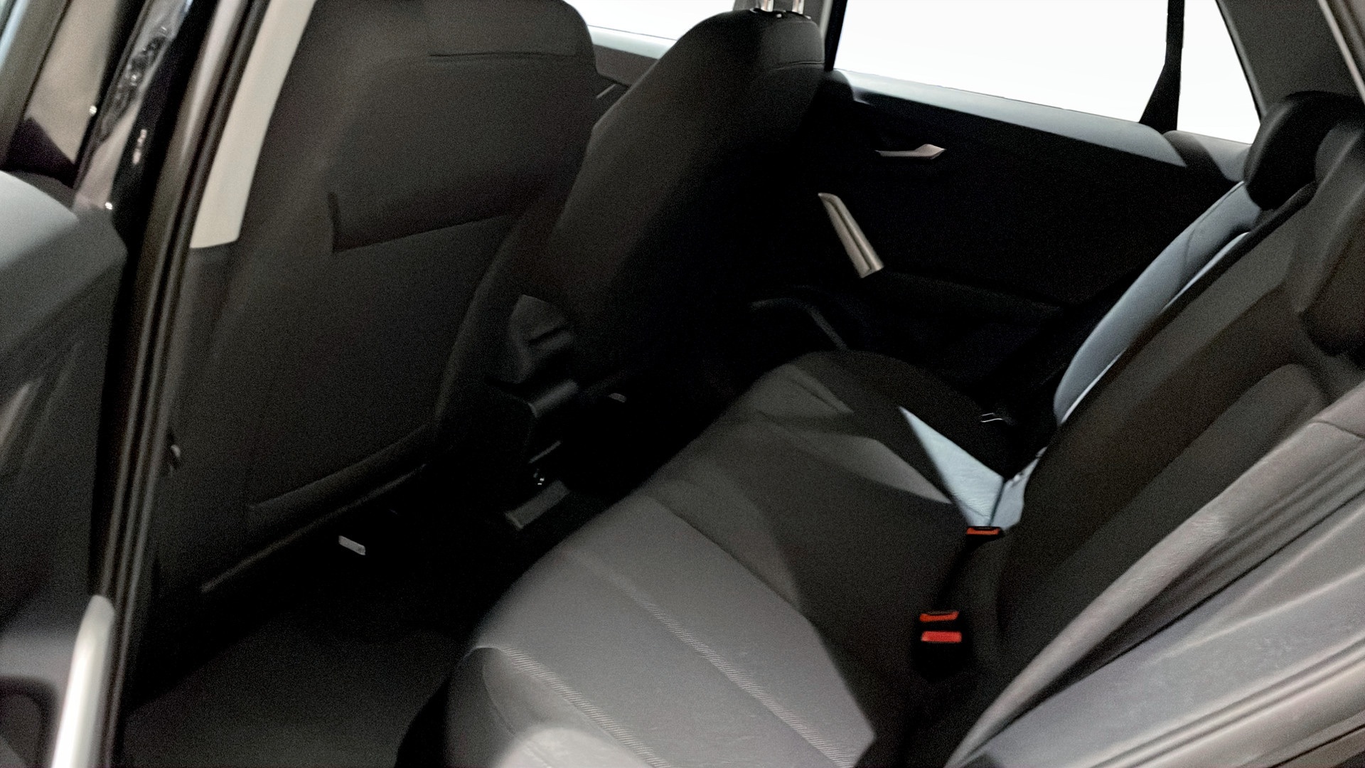 Audi Q2 JYW15G