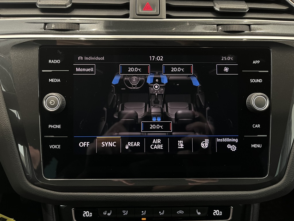 Volkswagen Tiguan JZF932