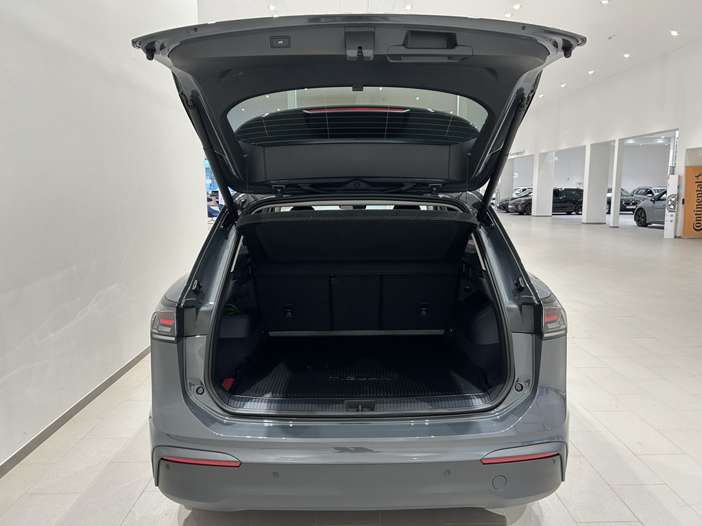 Volkswagen Tiguan JZH17A