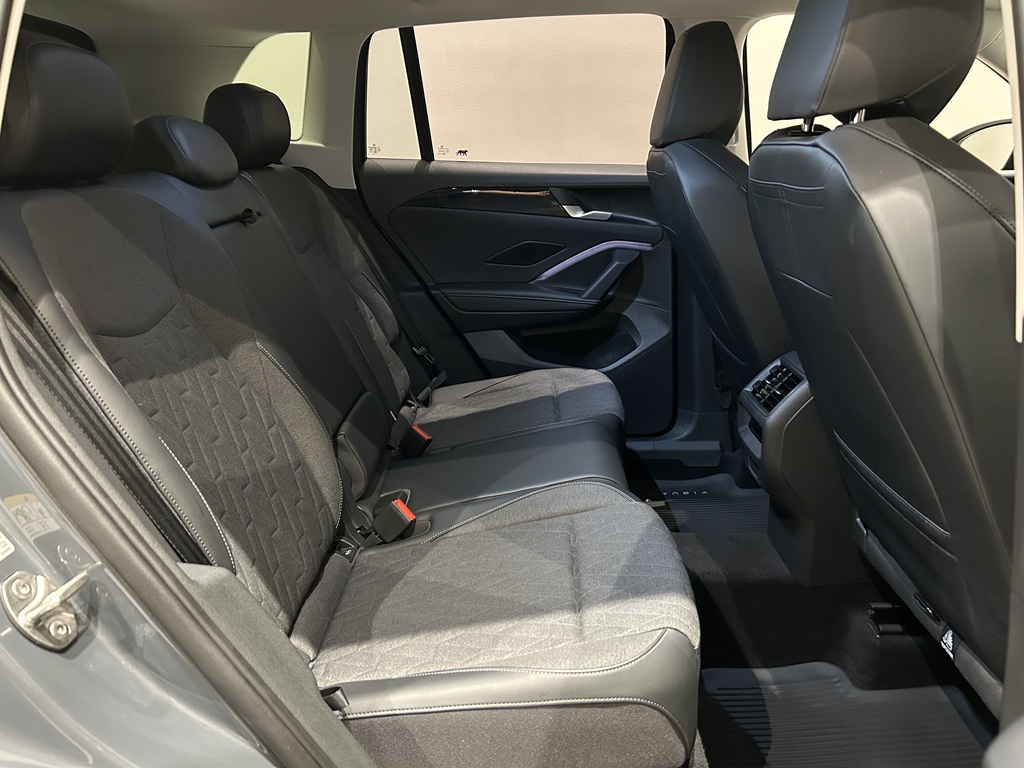 Volkswagen Tiguan JZH17A