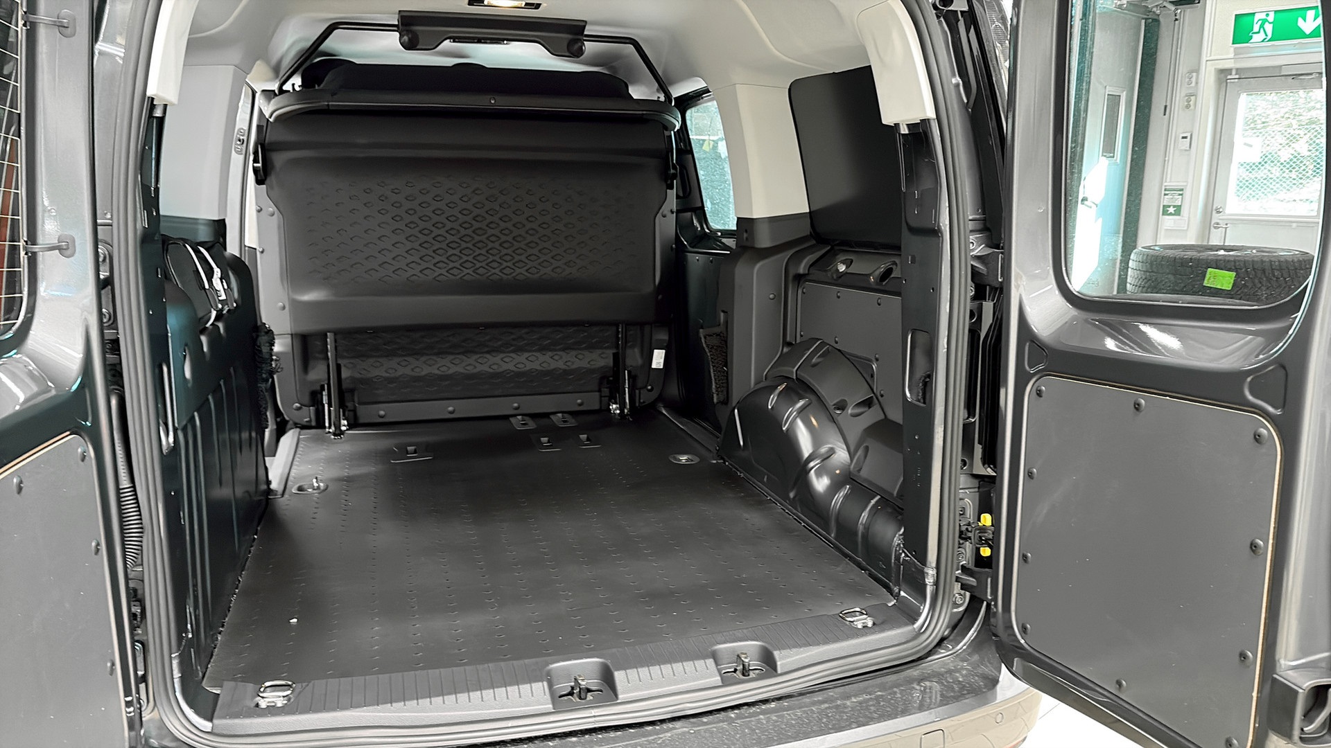 Volkswagen Caddy JZK53W