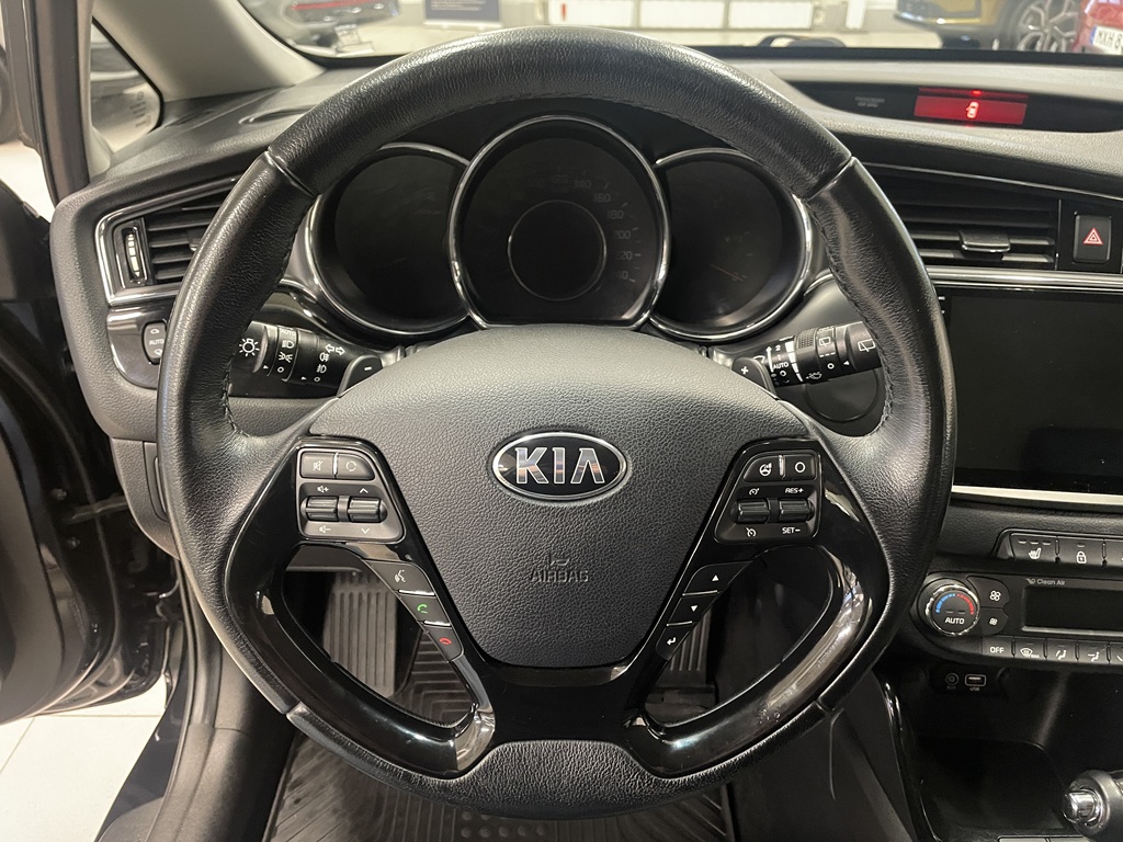 Kia cee'd KAP248