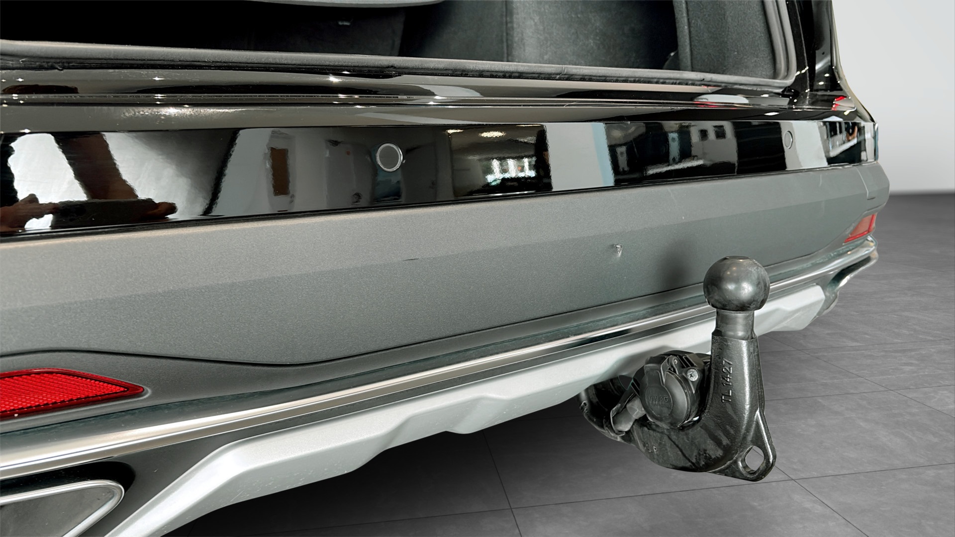 Audi A4 allroad quattro KBJ82H