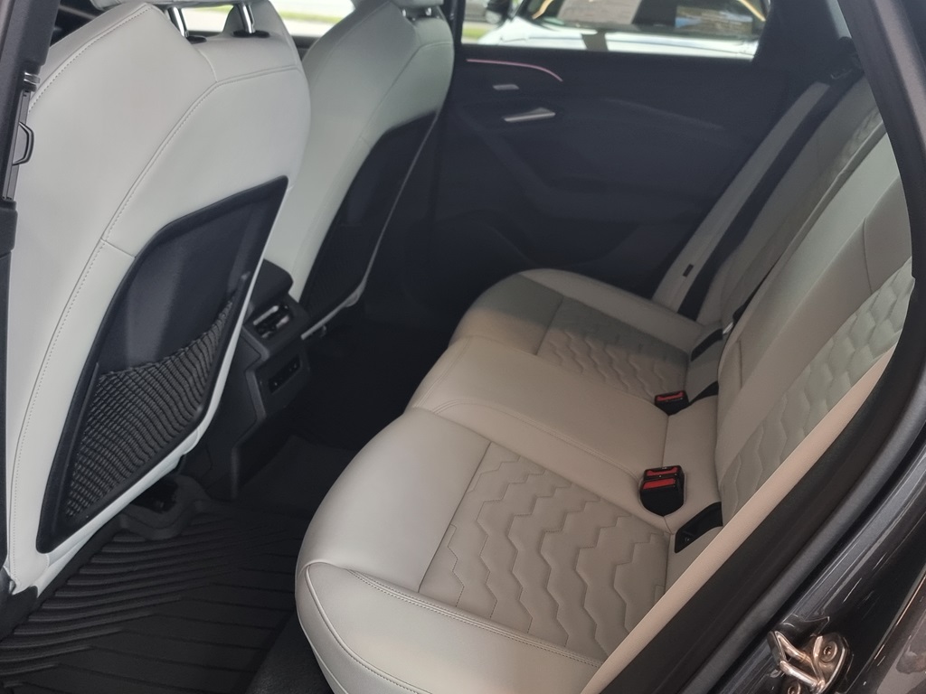 Audi A6 Avant e-tron KBK26N