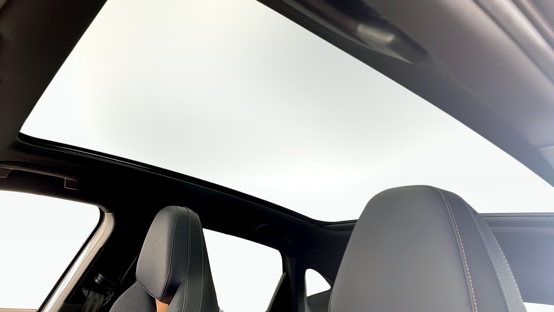 CUPRA Tavascan KBL83F