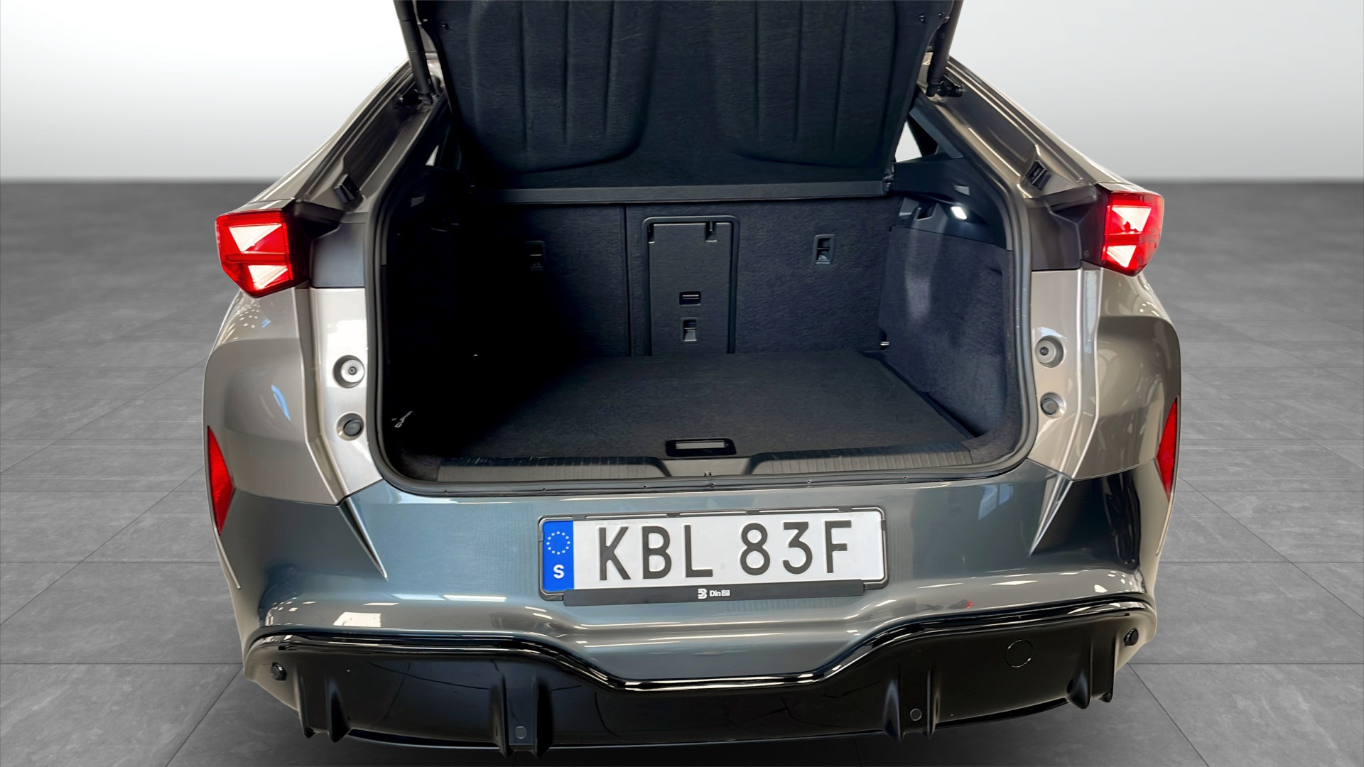 CUPRA Tavascan KBL83F