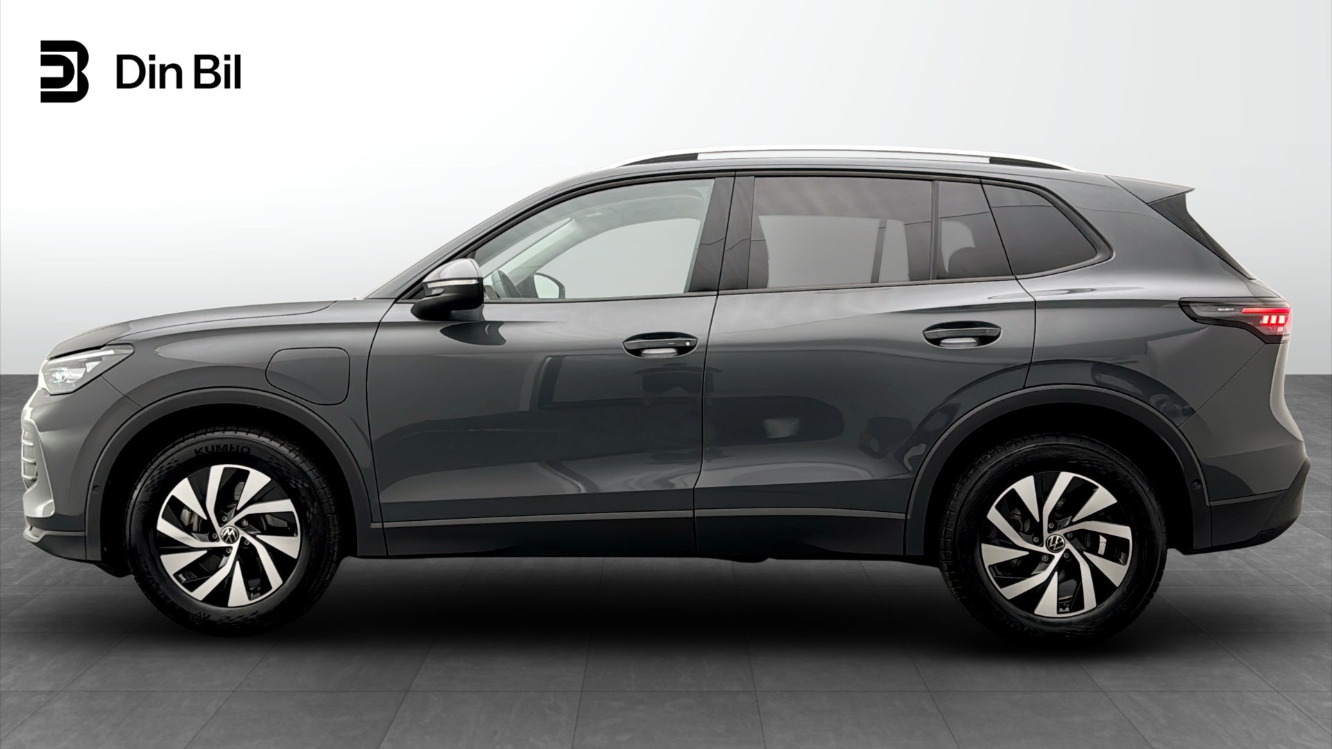 Volkswagen Tiguan KCJ06L