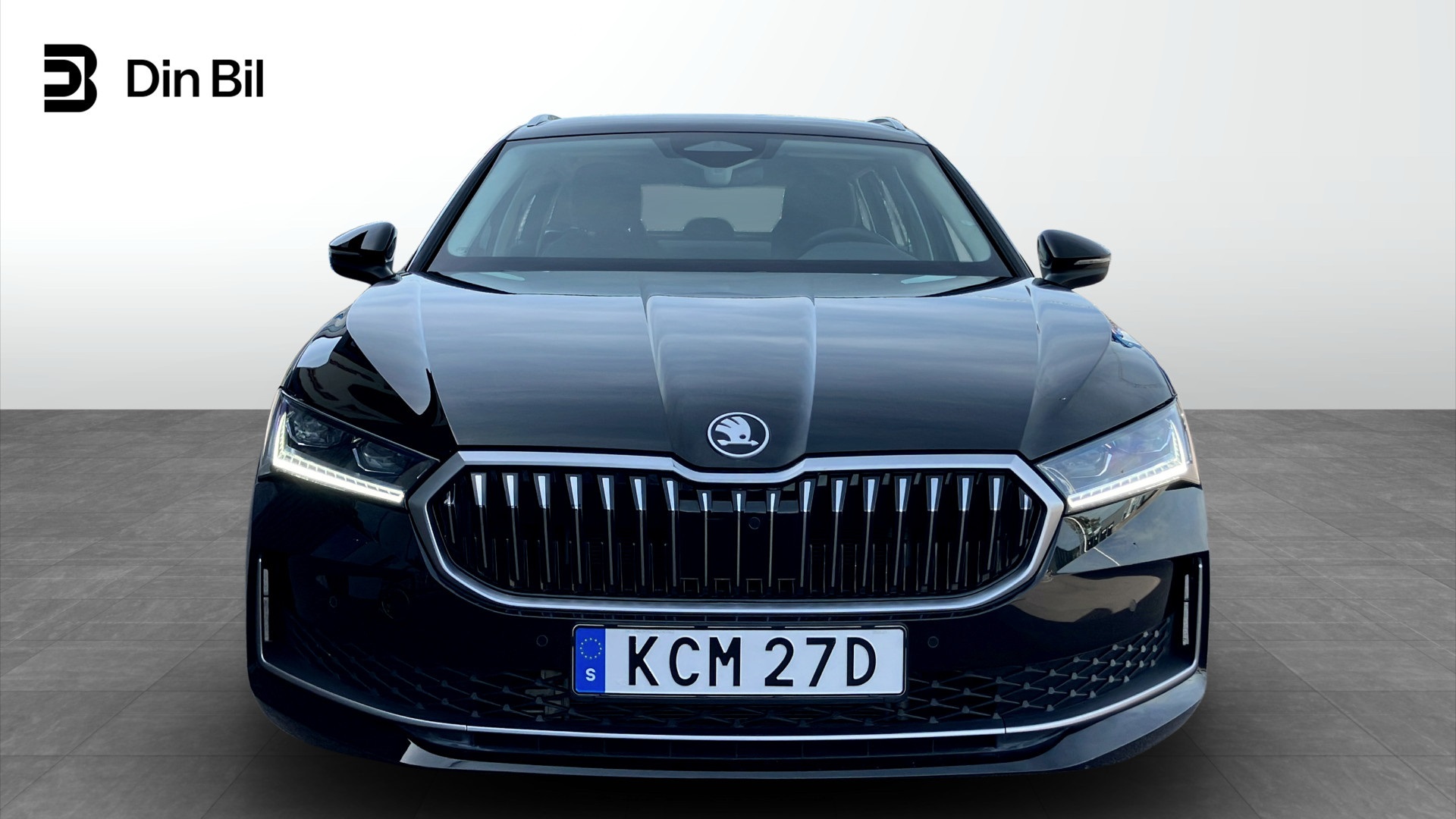 Skoda Superb Combi KCM27D
