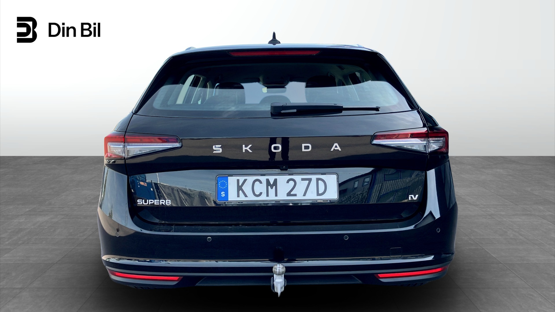 Skoda Superb Combi KCM27D