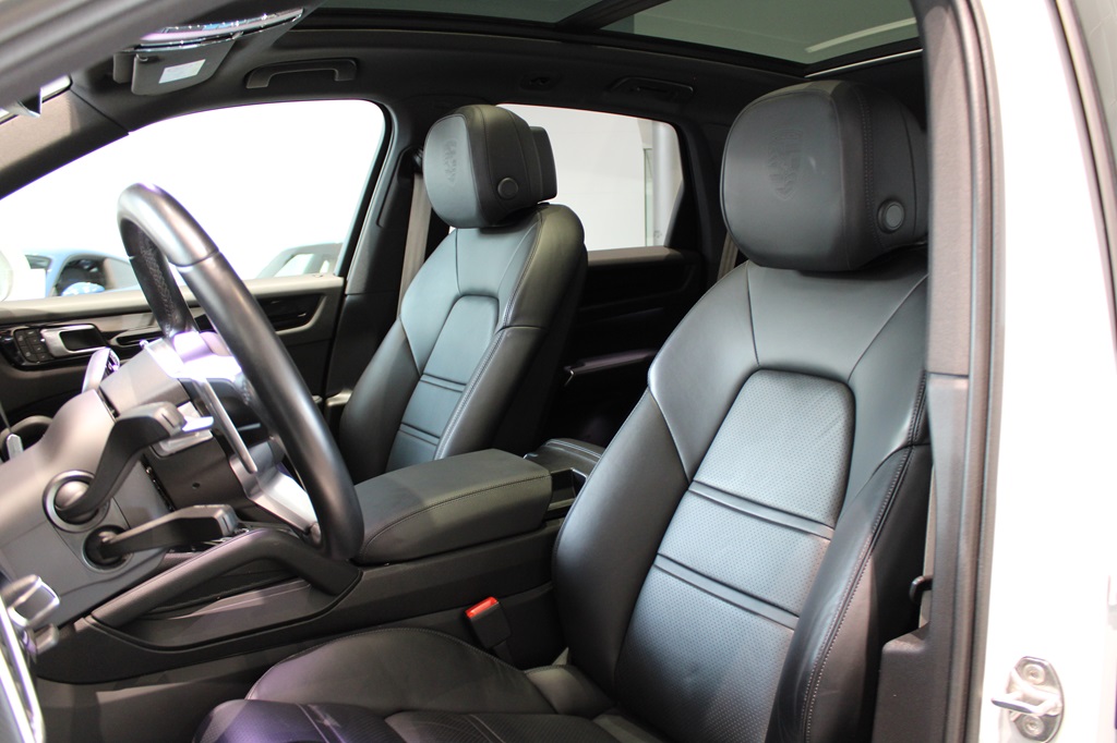 Porsche Cayenne KEA71T