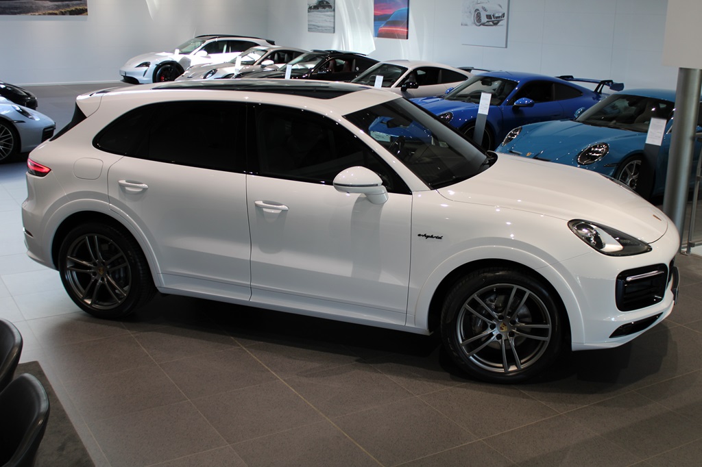 Porsche Cayenne KEA71T