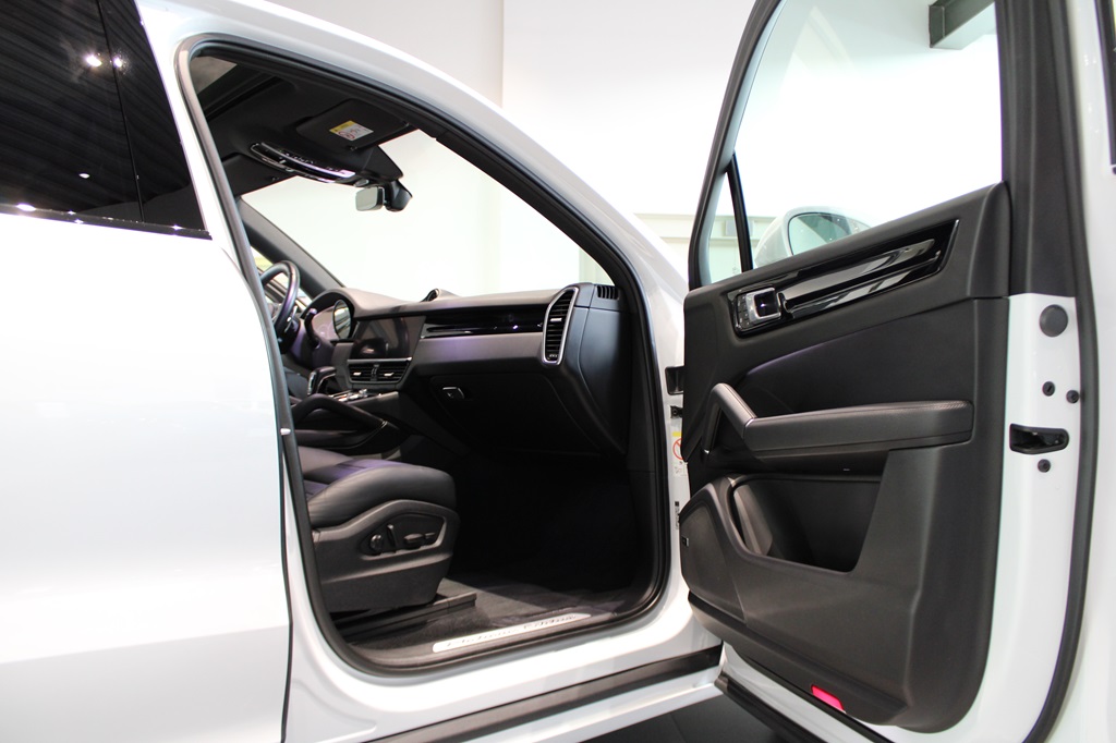 Porsche Cayenne KEA71T
