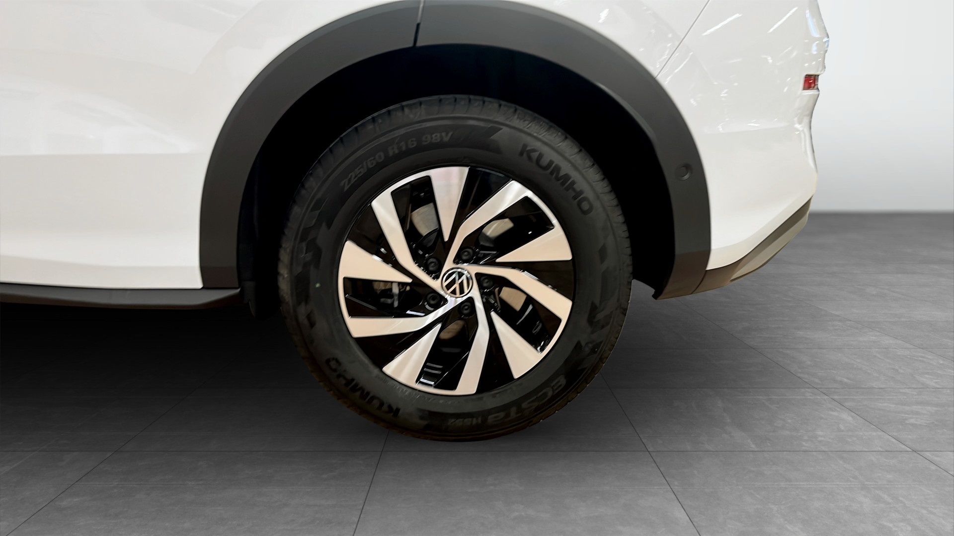 Volkswagen T-Roc KEF12G