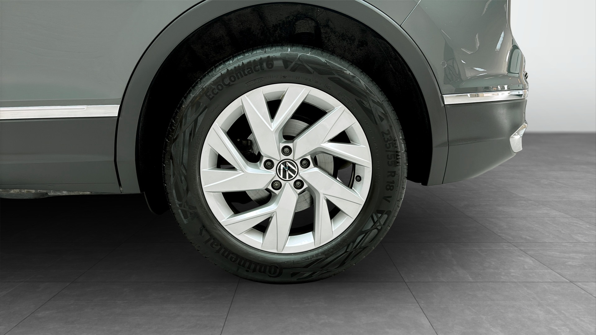 Volkswagen Tiguan KEG80Y