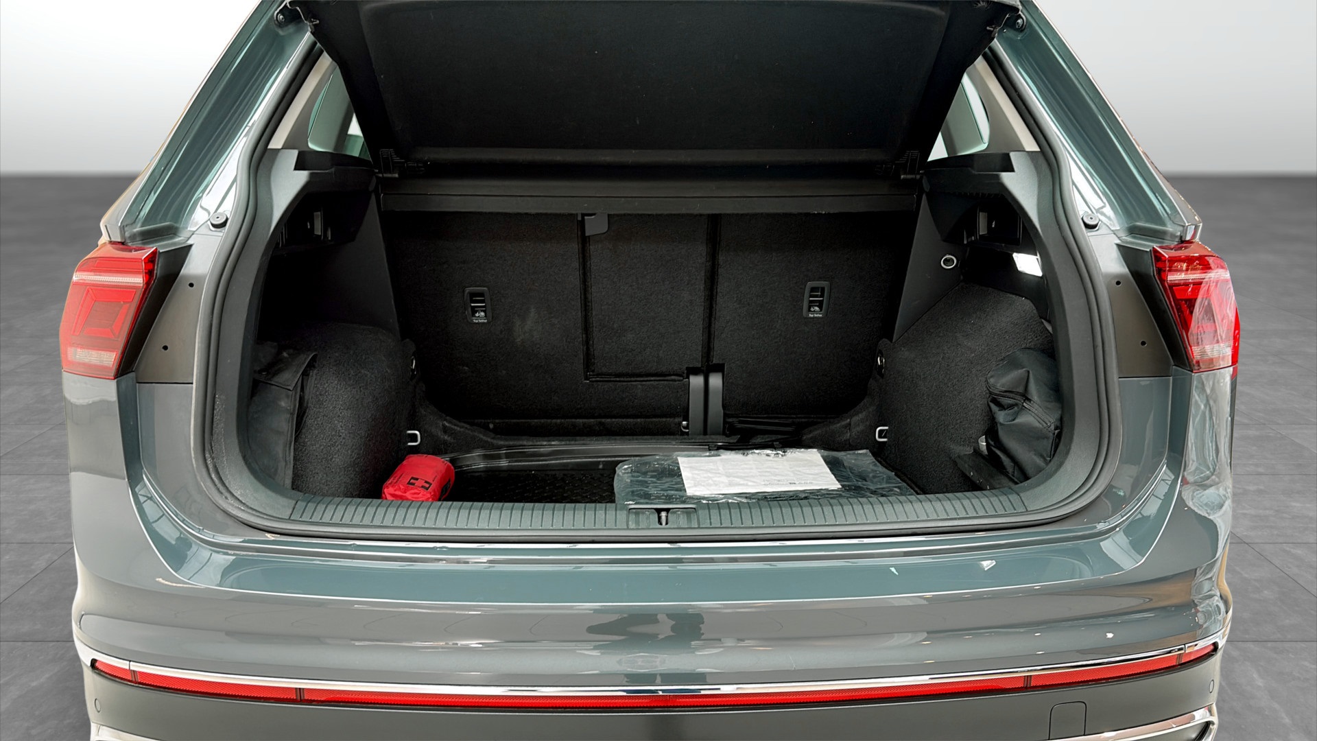 Volkswagen Tiguan KEG80Y