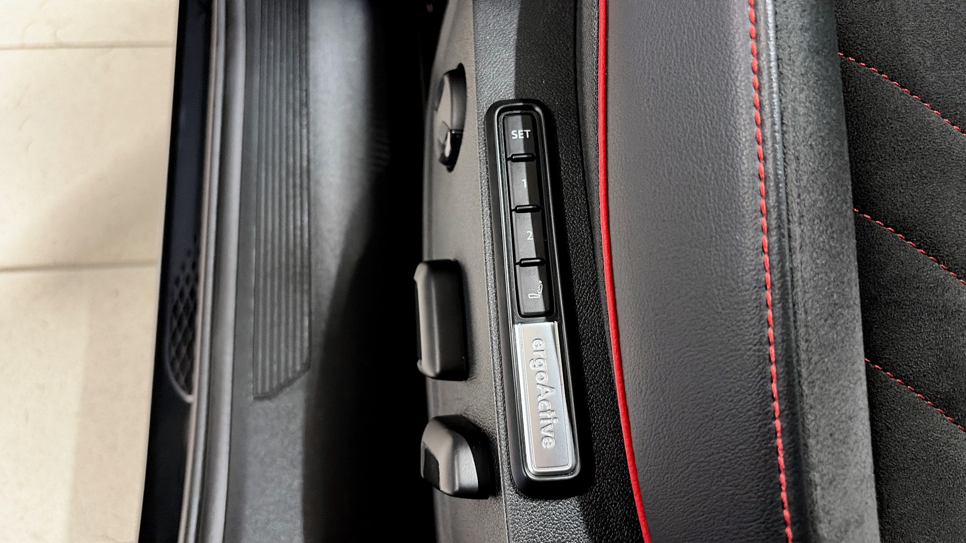 Volkswagen ID.4 KEH26L
