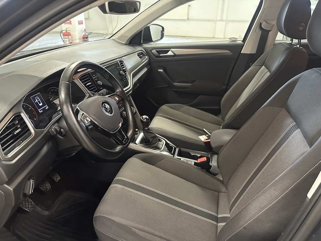 Volkswagen T-Roc KFE71K
