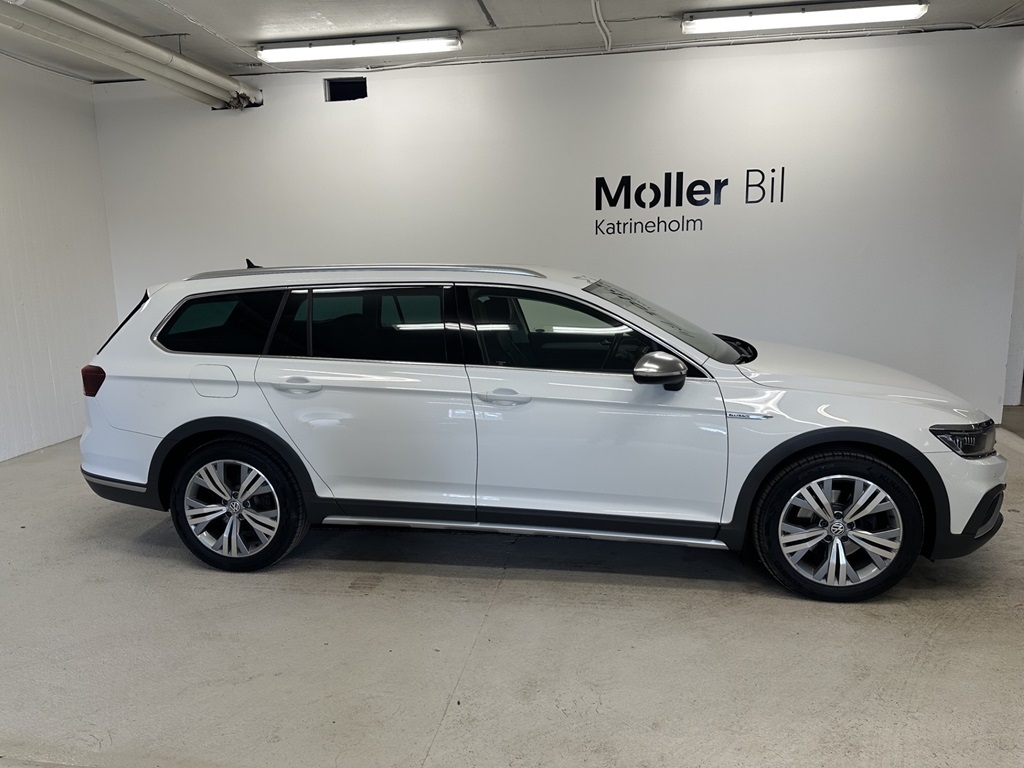 Volkswagen Passat KFG50J