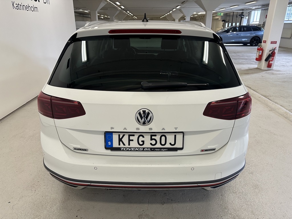 Volkswagen Passat KFG50J