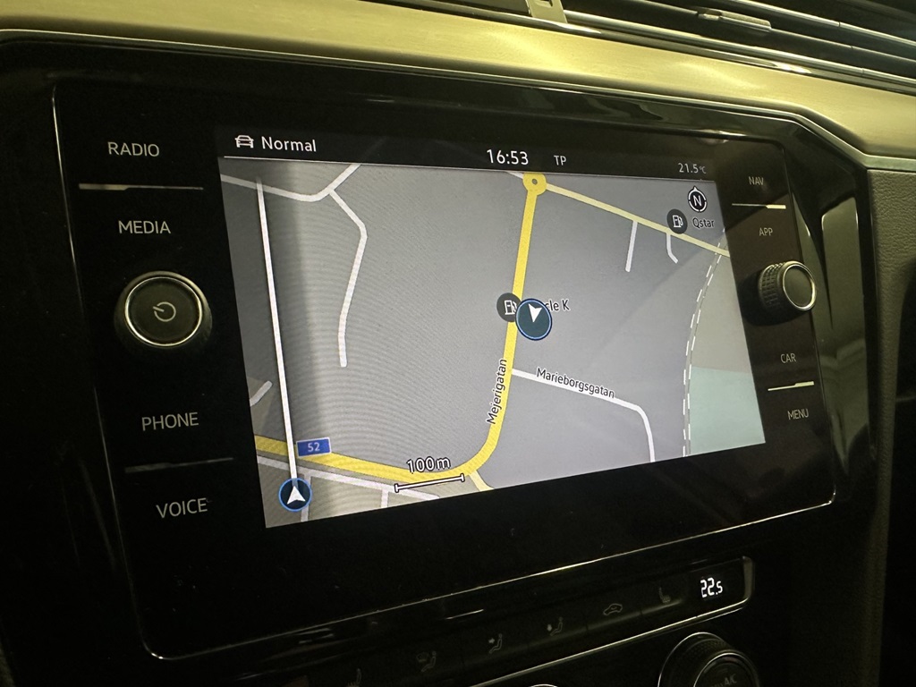 Volkswagen Passat KFG50J
