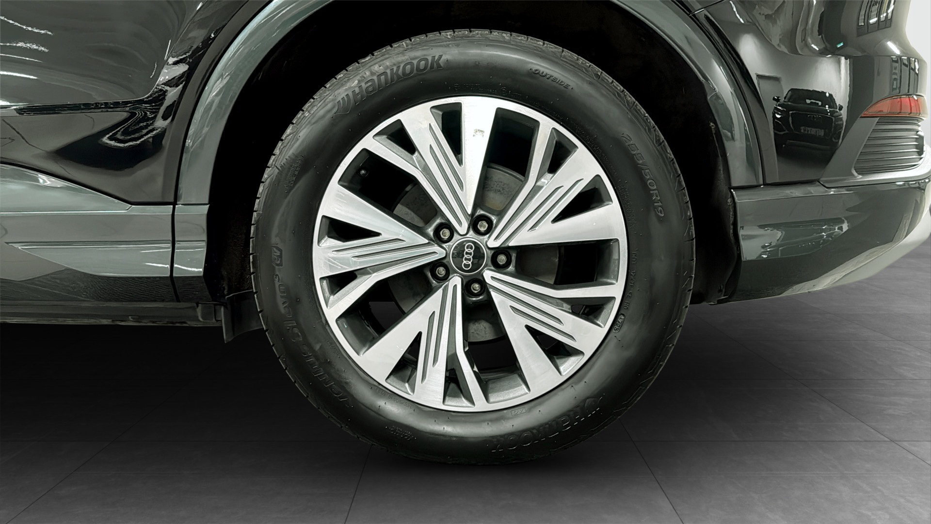 Audi Q4 Sportback e-tron KFK63X