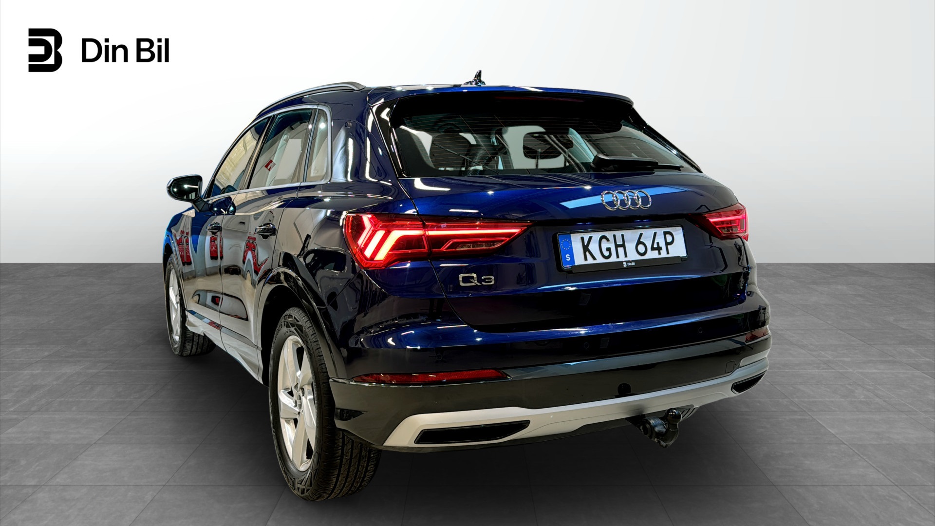 Audi Q3 KGH64P