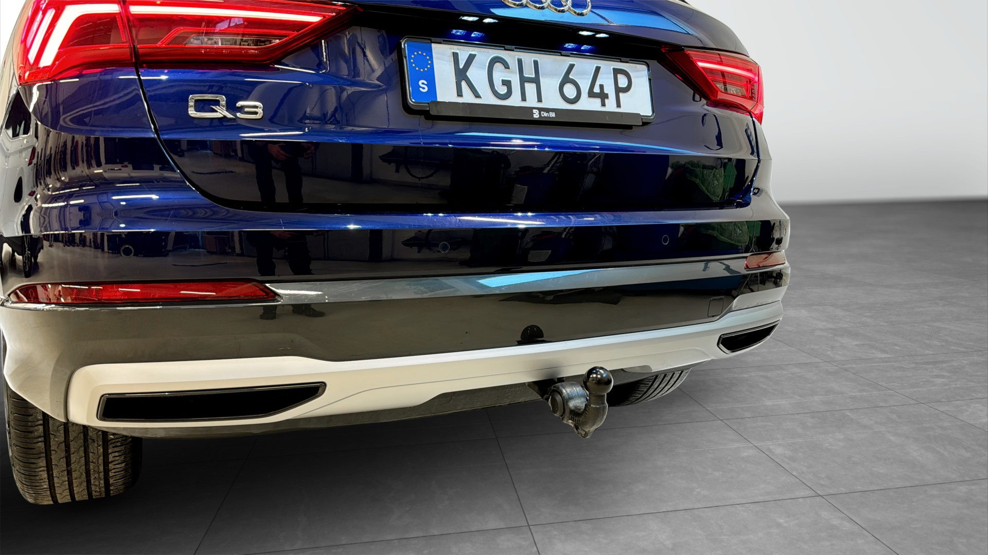Audi Q3 KGH64P