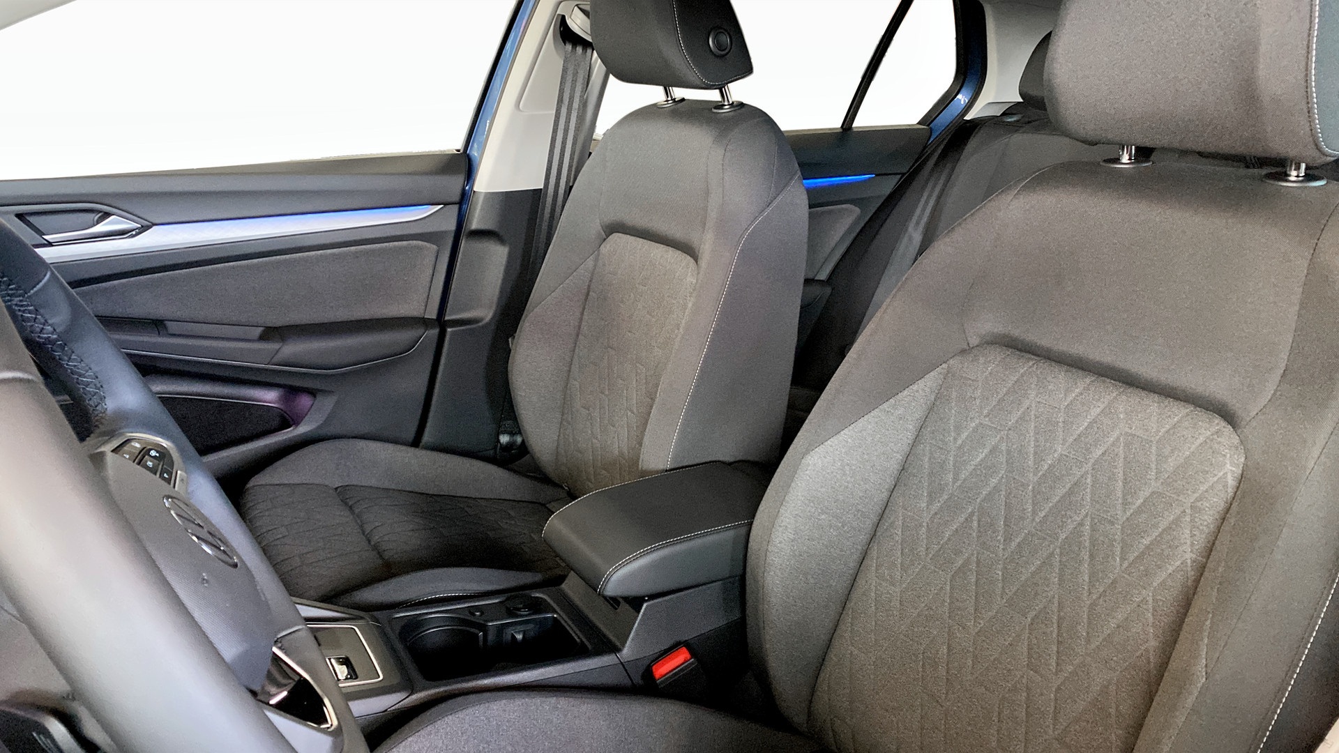 Volkswagen Golf KGL82Y