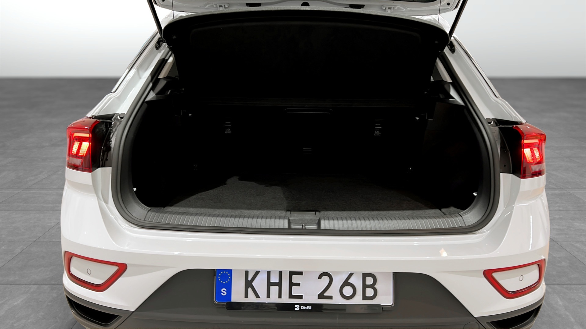 Volkswagen T-Roc KHE26B