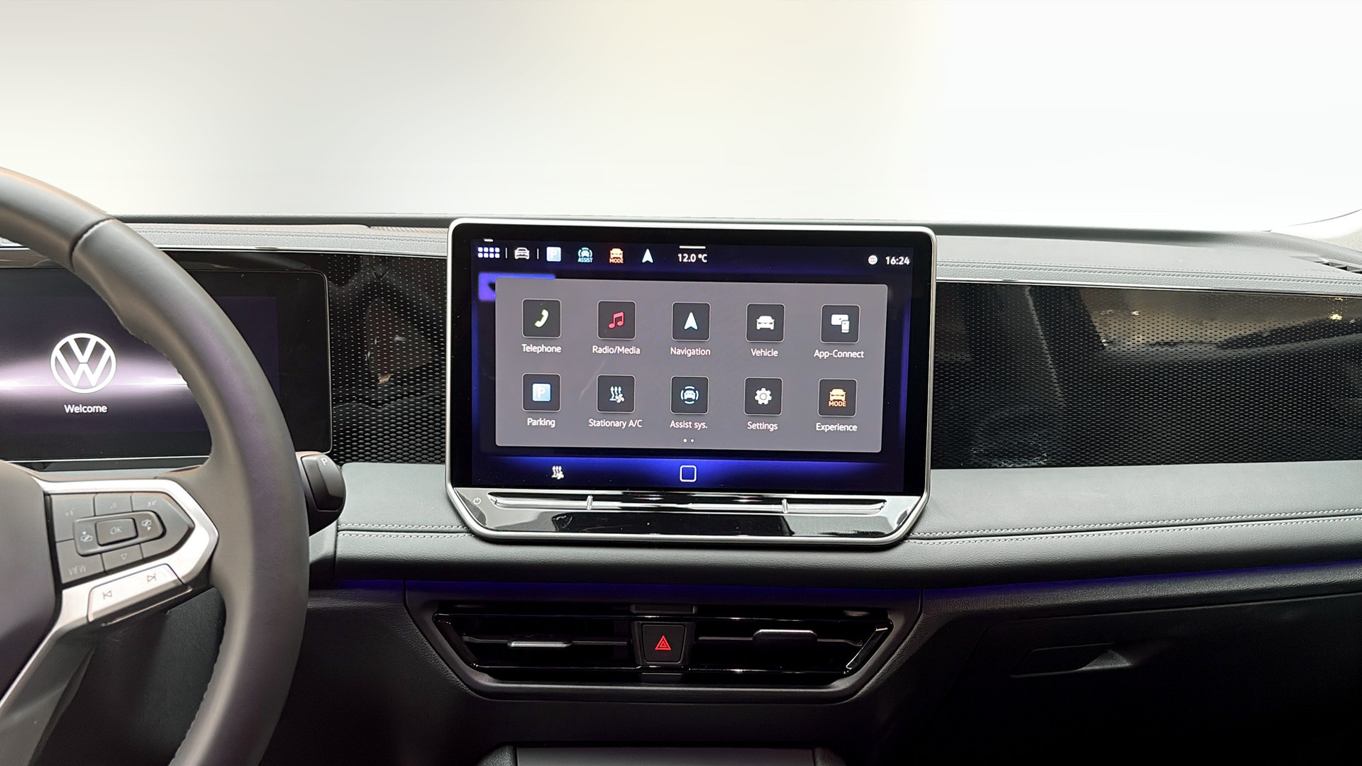 Volkswagen Tiguan KHG12A