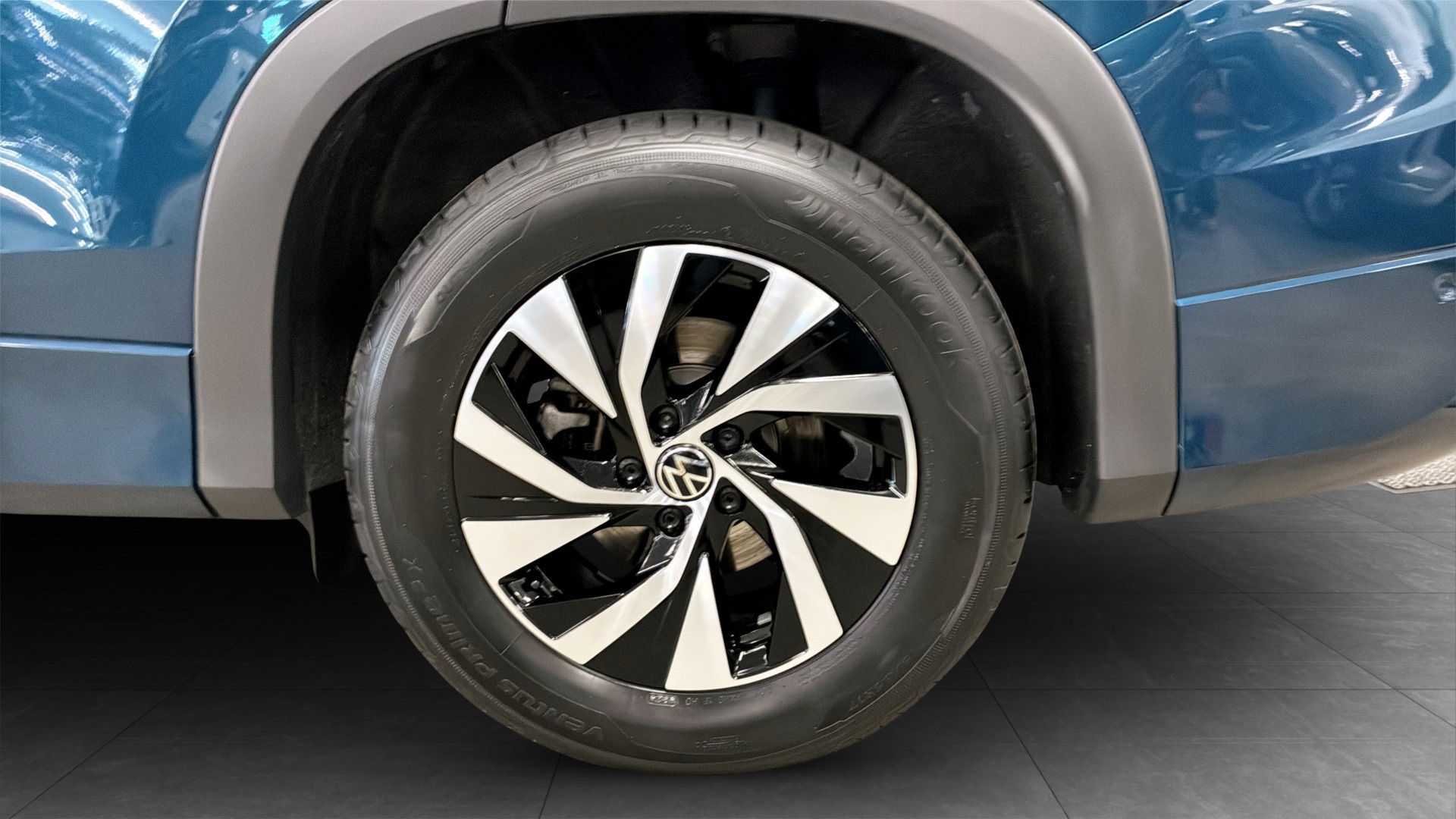 Volkswagen Tayron KHH64E