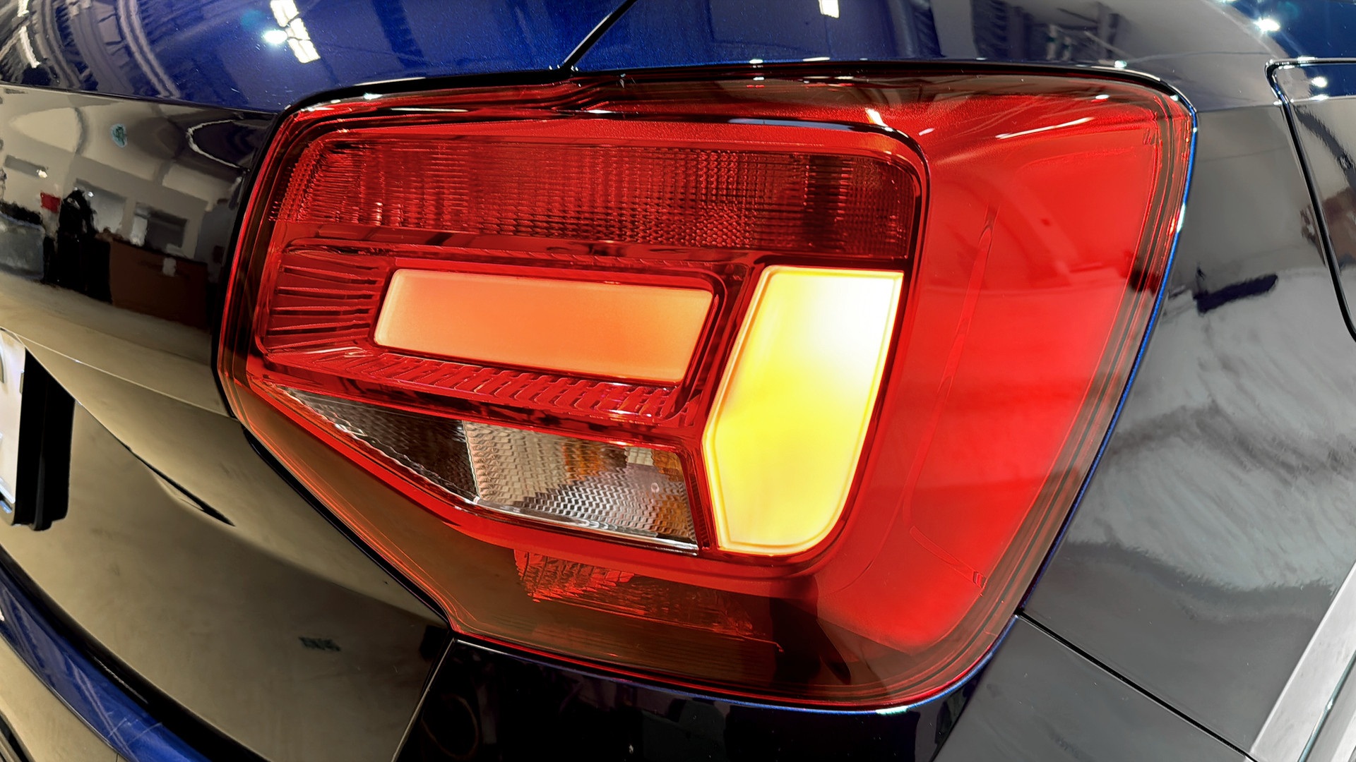 Audi Q2 KHJ06C