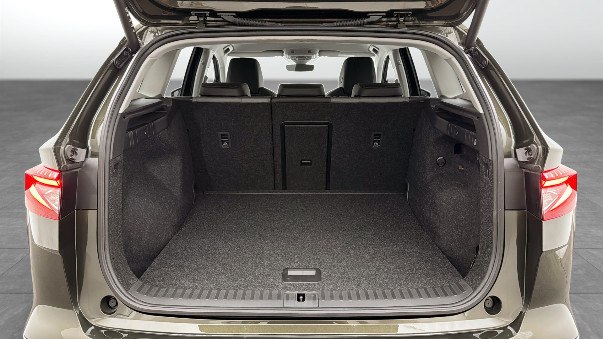 Skoda Enyaq KHJ11H
