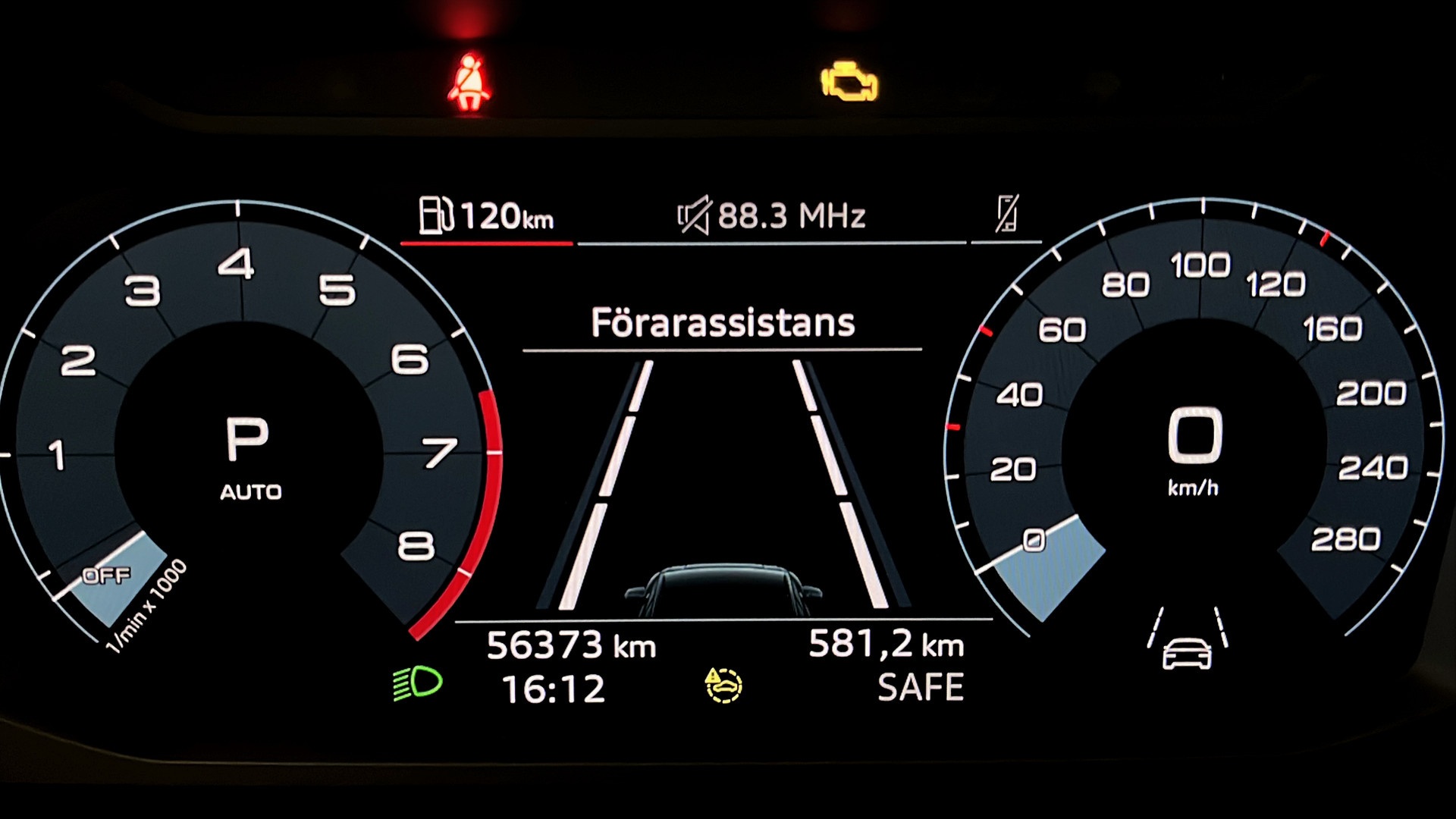 Audi Q3 KHJ80W